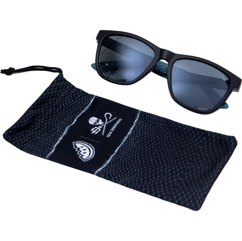 2026 Melon X Sea Shepherd Layback Polarised Sunglasses 2602020105 - Whale Shark / Smoke
